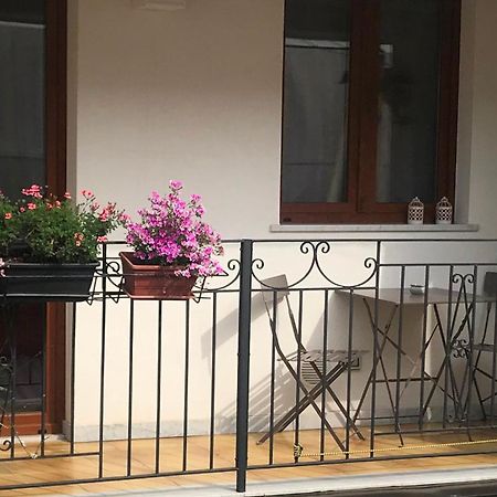 Апартаменты Casa Nicole Кастельбуоно Экстерьер фото
